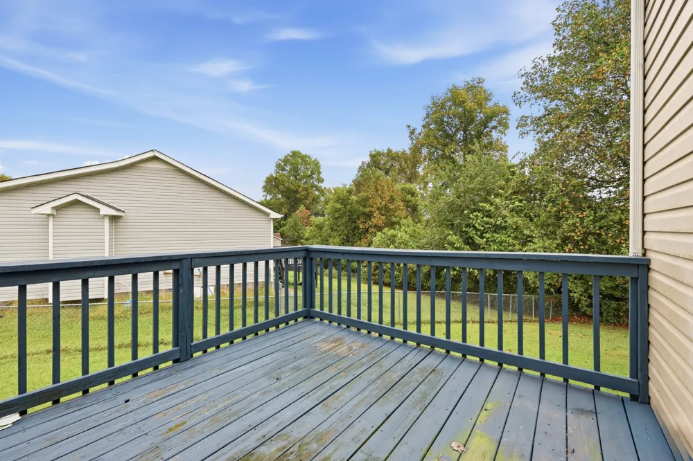 1009 Winesap Rd Clarksville, TN 37040