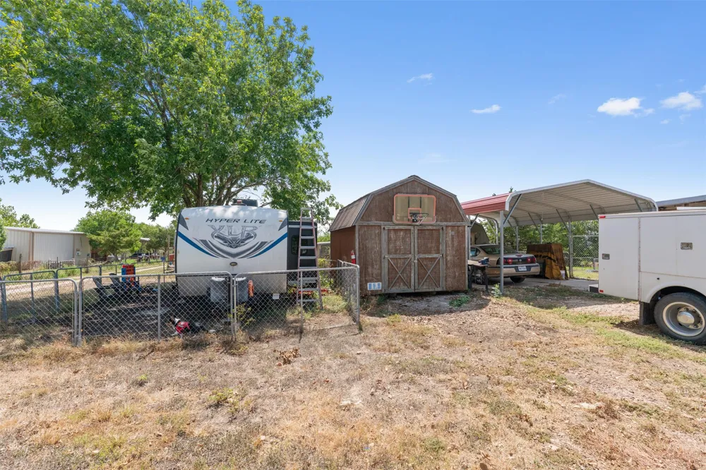 13111 Elm Grove Road Buda, TX 78610