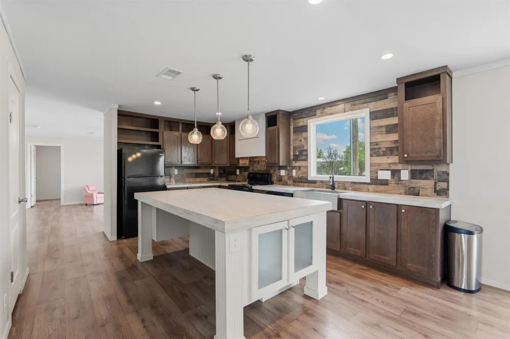 13111 Elm Grove Road Buda, TX 78610