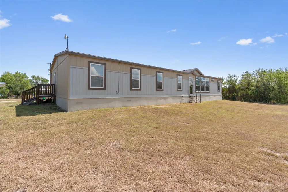 13111 Elm Grove Road Buda, TX 78610