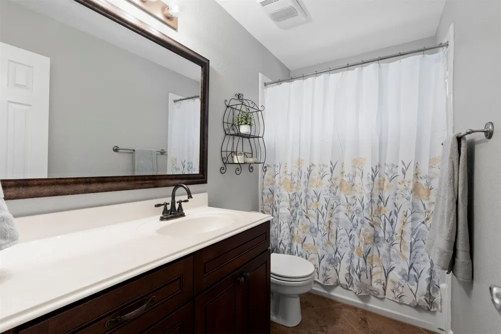 284 Honeycomb Circle Driftwood, TX 78619