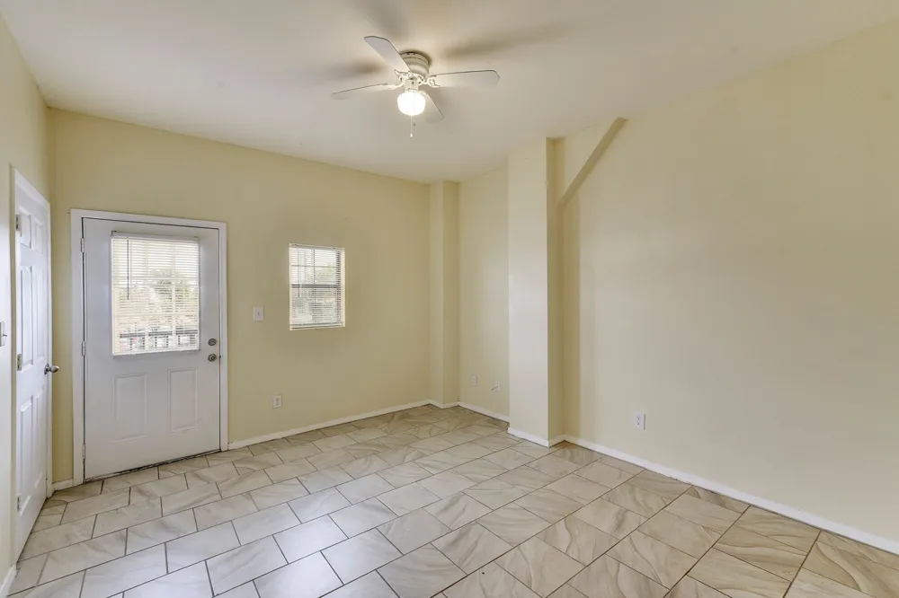 420 Pleasant Valley Road #205 Austin, TX 78702