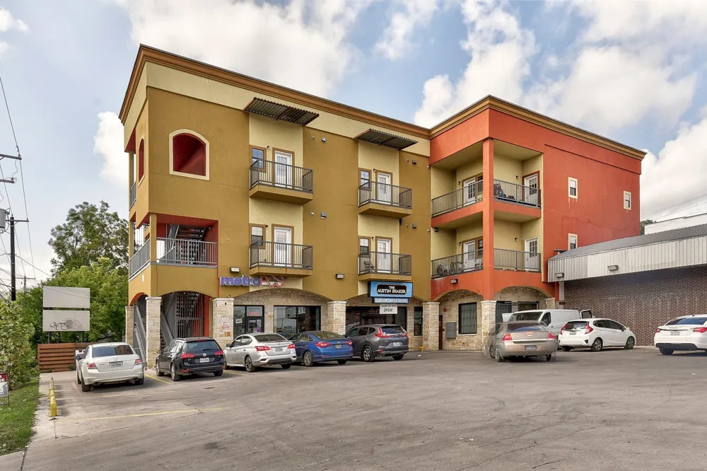 420 Pleasant Valley Road #205 Austin, TX 78702