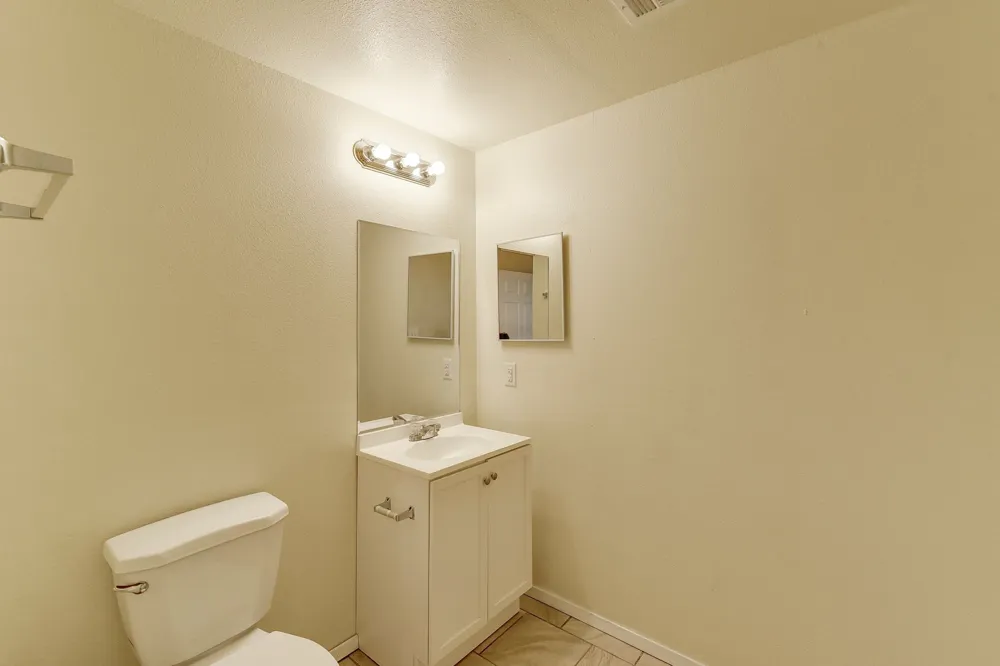 420 Pleasant Valley Road #205 Austin, TX 78702