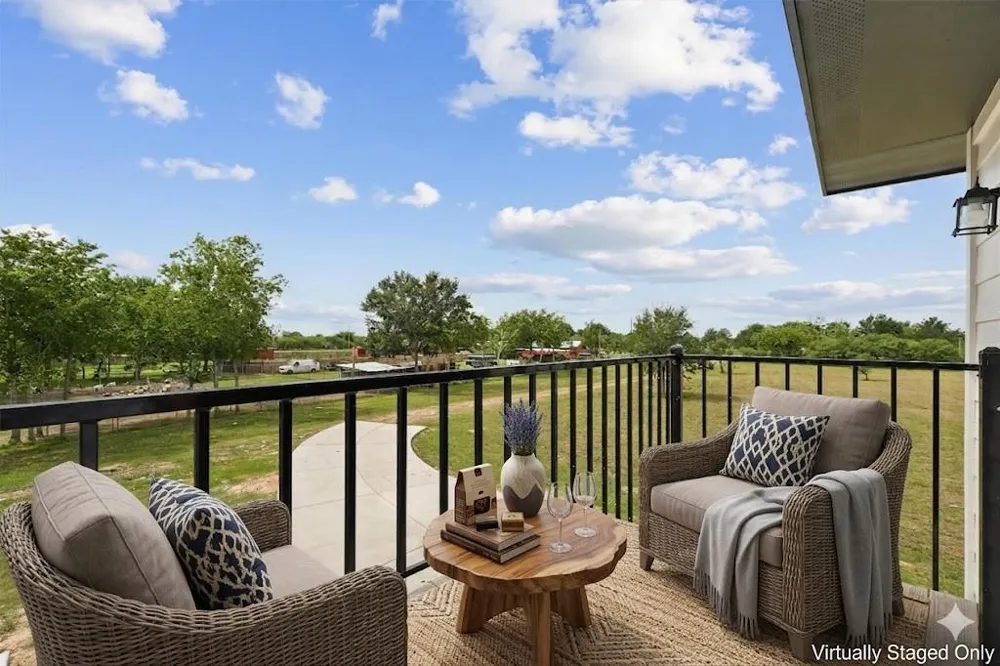 1900 Lezak Road Sealy, TX 77474