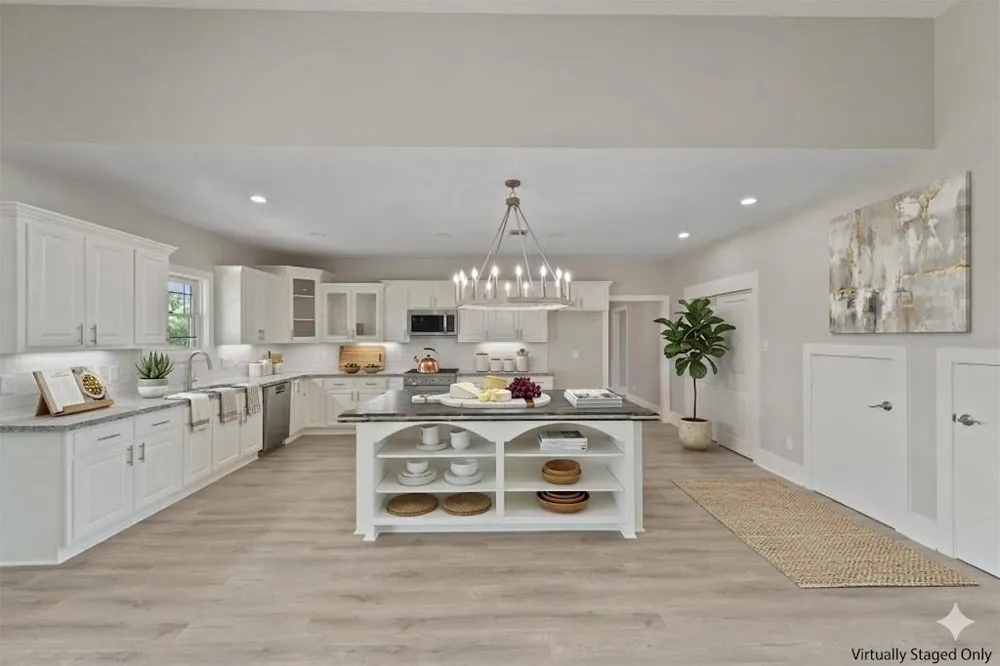1900 Lezak Road Sealy, TX 77474