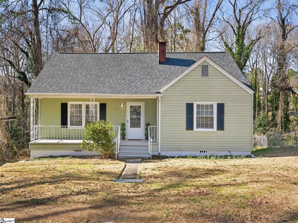 111 Oakleaf Drive Spartanburg, SC 29301
