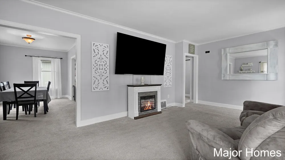 11418 SE Kirby Street SE Alto, MI 49302