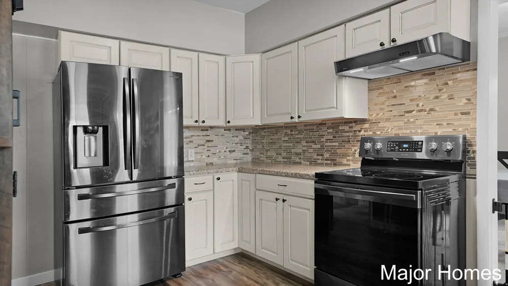 11418 SE Kirby Street SE Alto, MI 49302