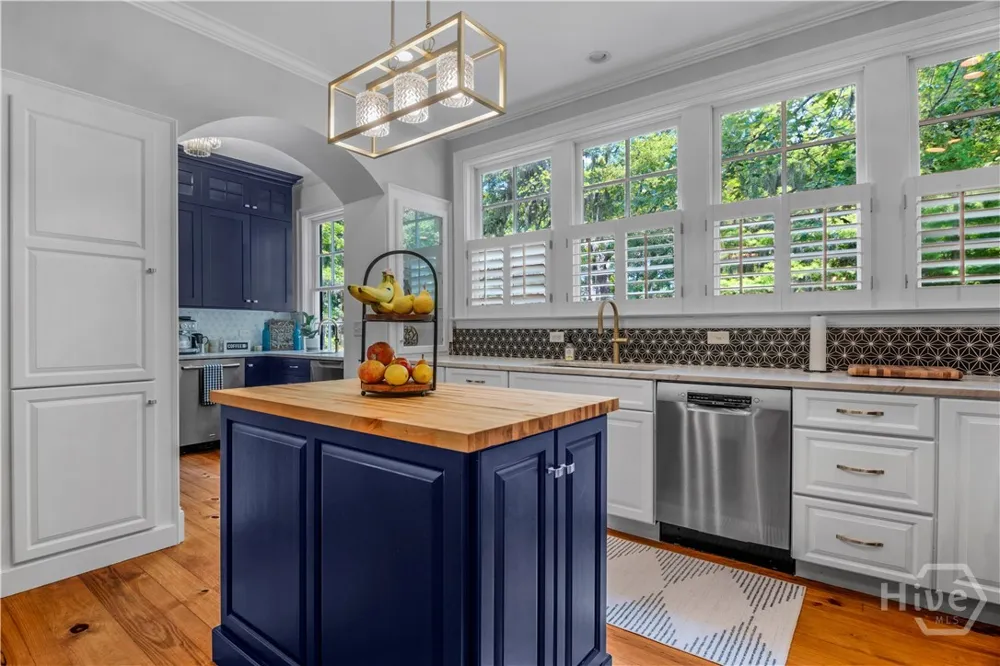 45 Eagles Cove Richmond Hill, GA 31324