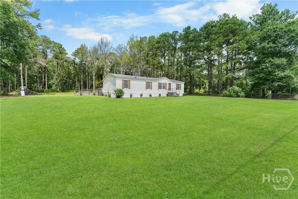 146 Floyd Avenue Guyton, GA 31312