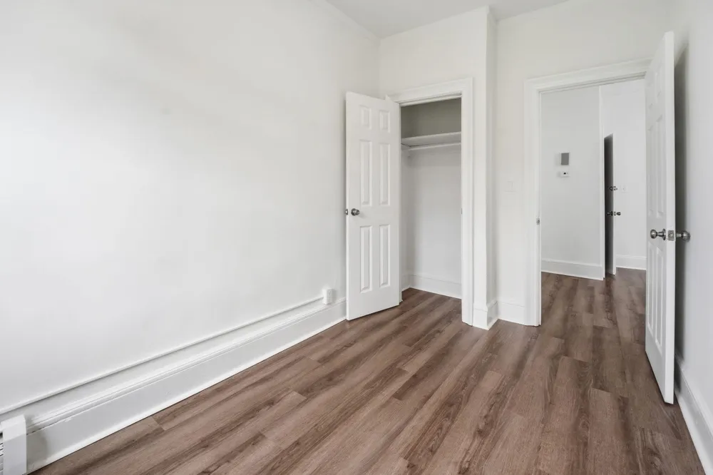 154 WEST 29TH ST Bayonne, NJ 07002