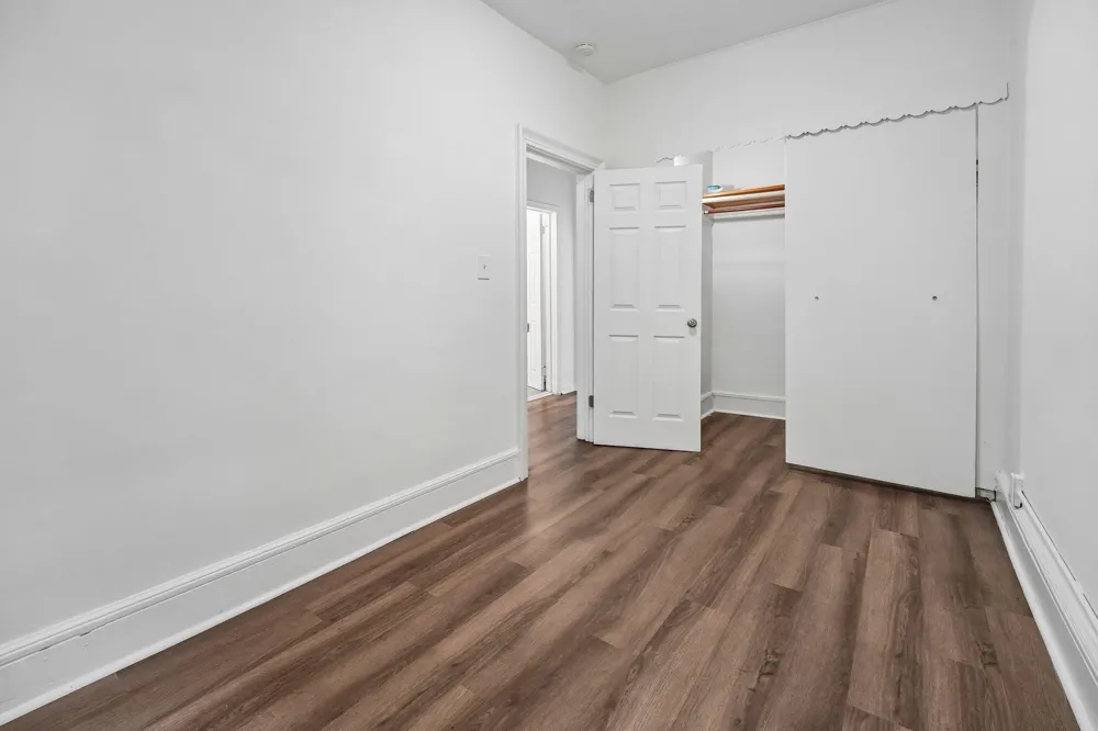 154 WEST 29TH ST Bayonne, NJ 07002