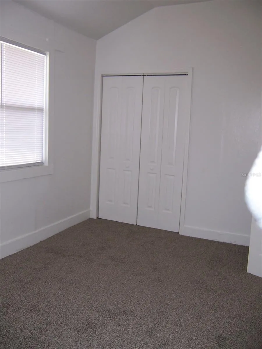 2011 CARRINGTON DRIVE Orlando, FL 32807