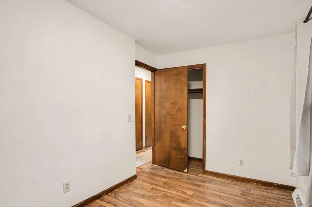5123 Carson Avenue SW Wyoming City, MI 49548