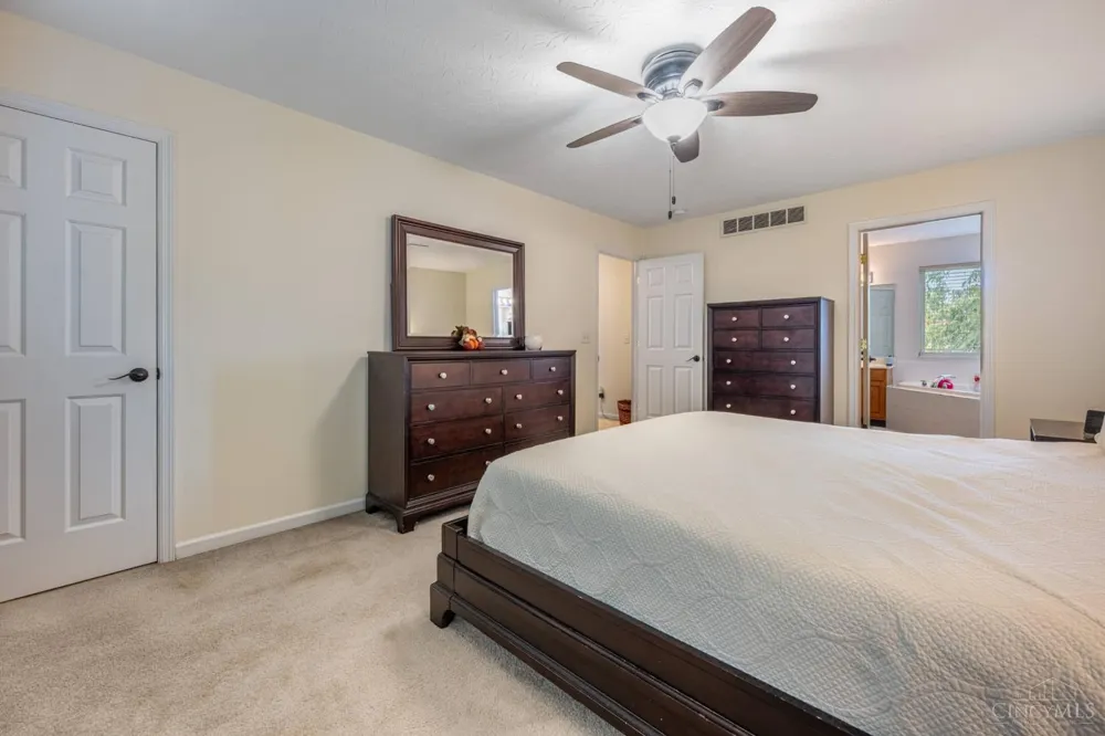 1946 Michelle Lane Monroe, OH 45044