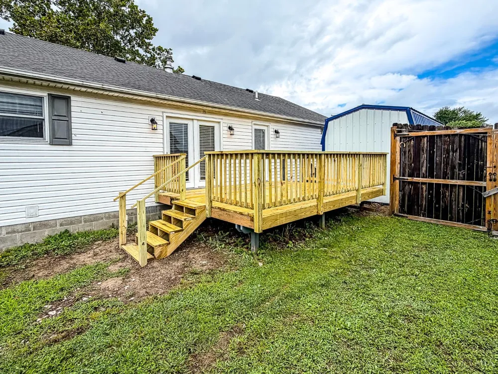 94 Fawn Lane Blanchester, OH 45107