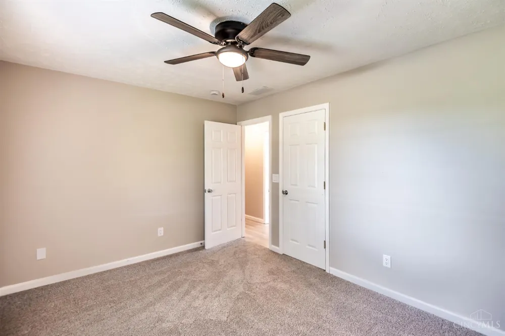 94 Fawn Lane Blanchester, OH 45107