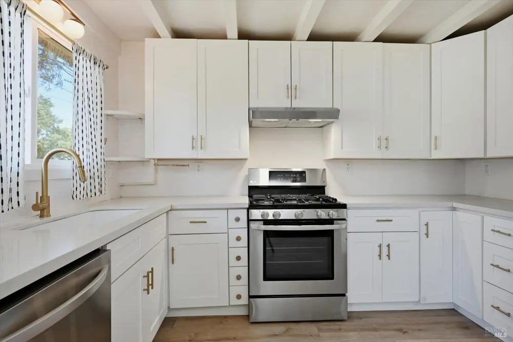 736 Brigham Avenue Santa Rosa, CA 95404