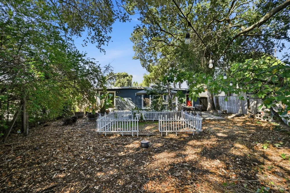 736 Brigham Avenue Santa Rosa, CA 95404