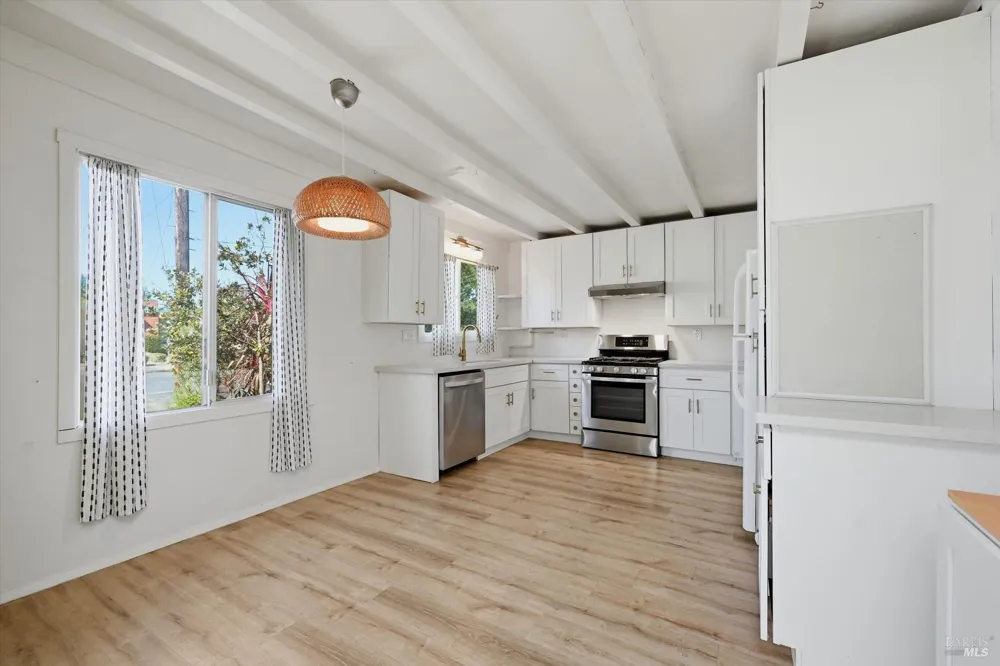 736 Brigham Avenue Santa Rosa, CA 95404