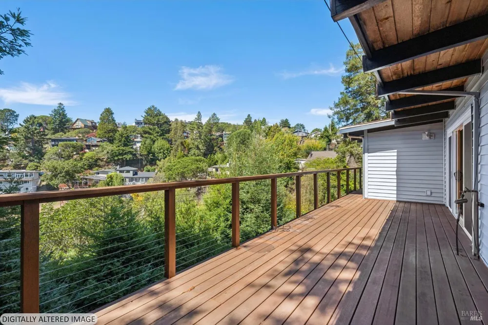 1091 W California Avenue Mill Valley, CA 94941