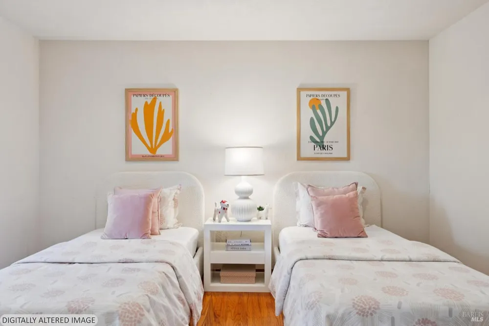 1091 W California Avenue Mill Valley, CA 94941
