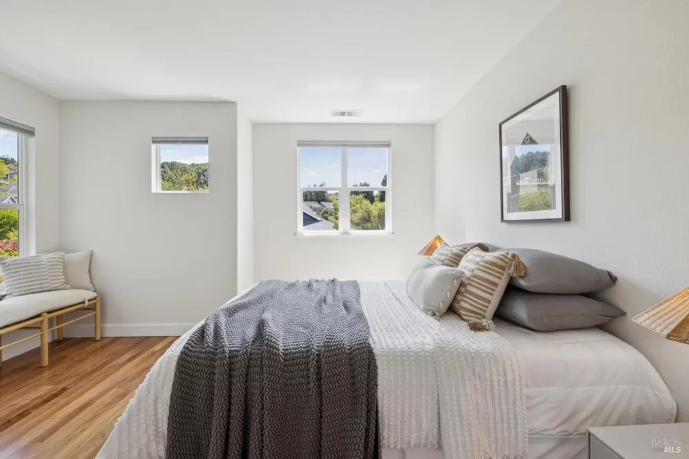 25 Wildflower Drive Corte Madera, CA 94925