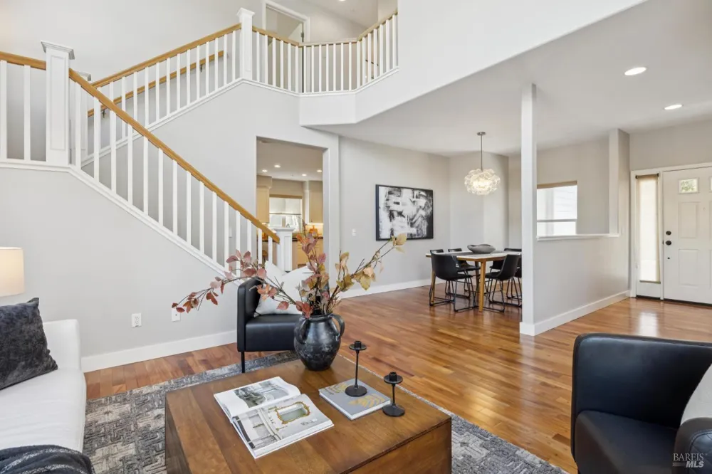 25 Wildflower Drive Corte Madera, CA 94925