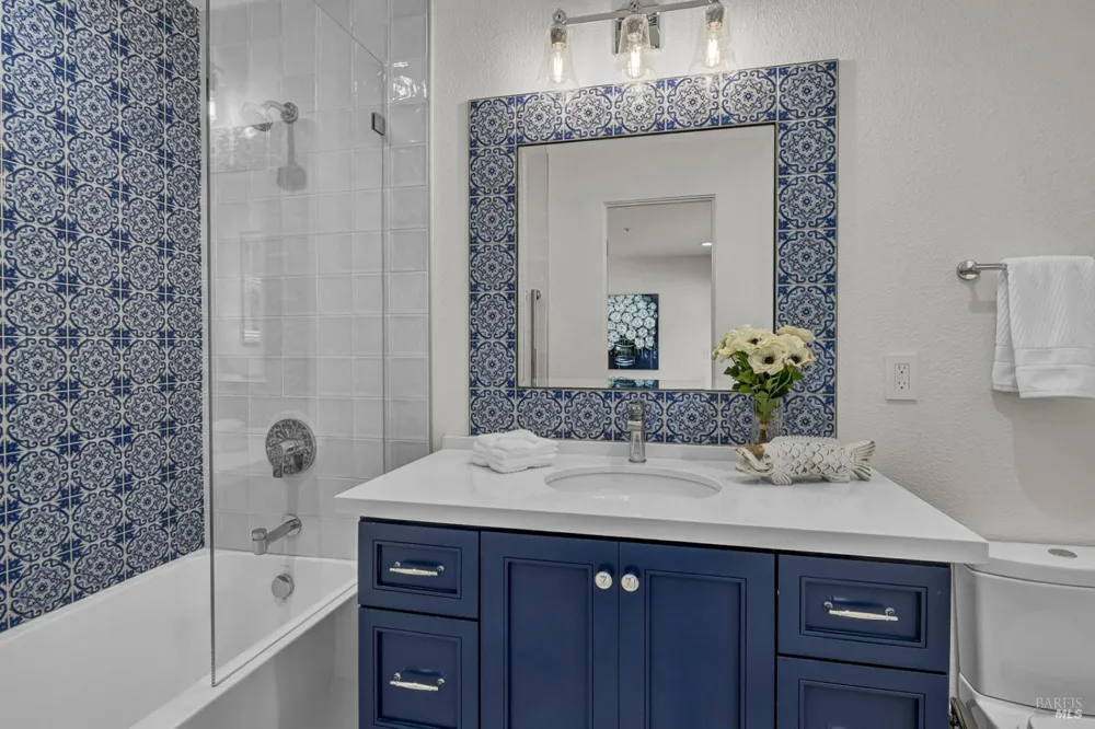 3975 Chanate Road Santa Rosa, CA 95404