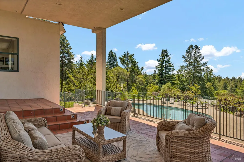 3975 Chanate Road Santa Rosa, CA 95404