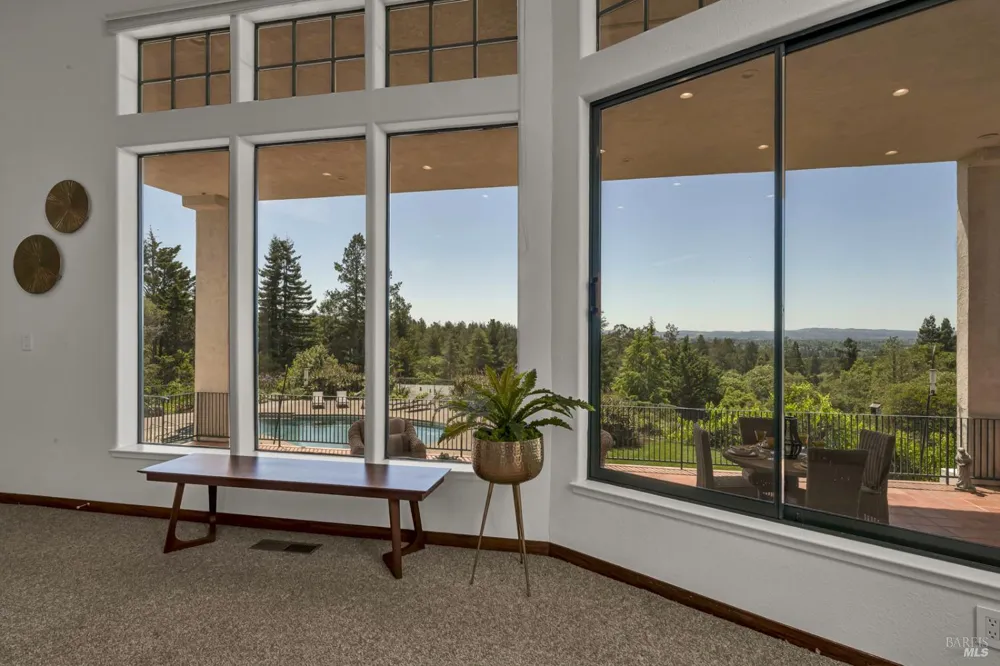 3975 Chanate Road Santa Rosa, CA 95404
