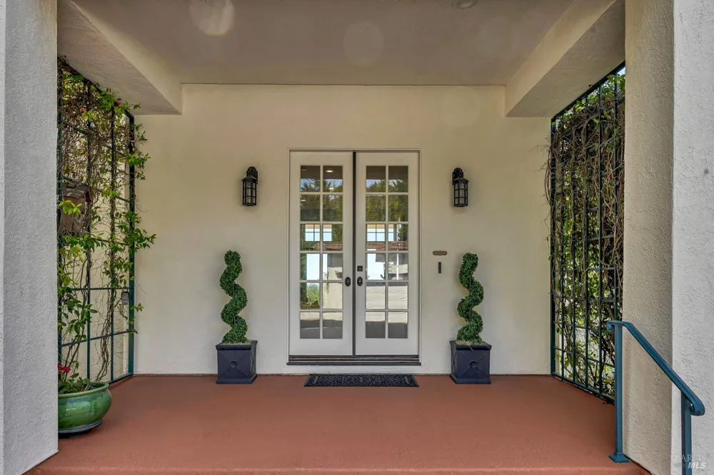 3975 Chanate Road Santa Rosa, CA 95404