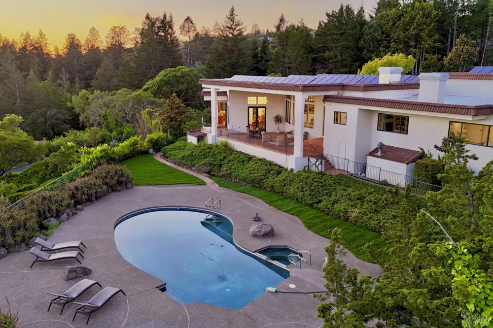 3975 Chanate Road Santa Rosa, CA 95404