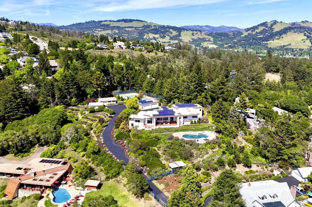 3975 Chanate Road Santa Rosa, CA 95404