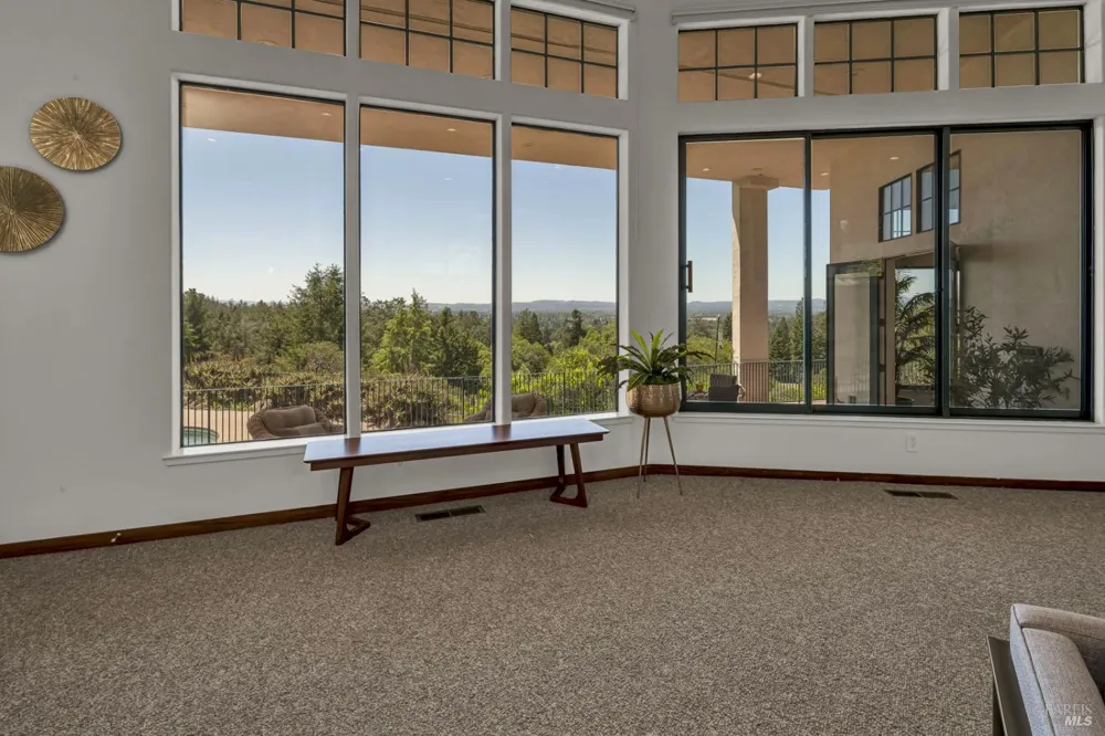 3975 Chanate Road Santa Rosa, CA 95404