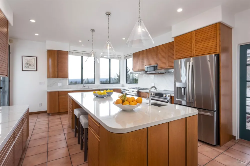 3975 Chanate Road Santa Rosa, CA 95404