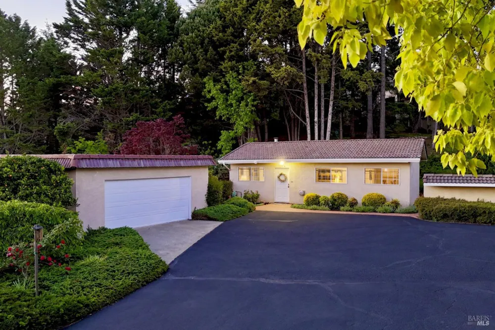 3975 Chanate Road Santa Rosa, CA 95404