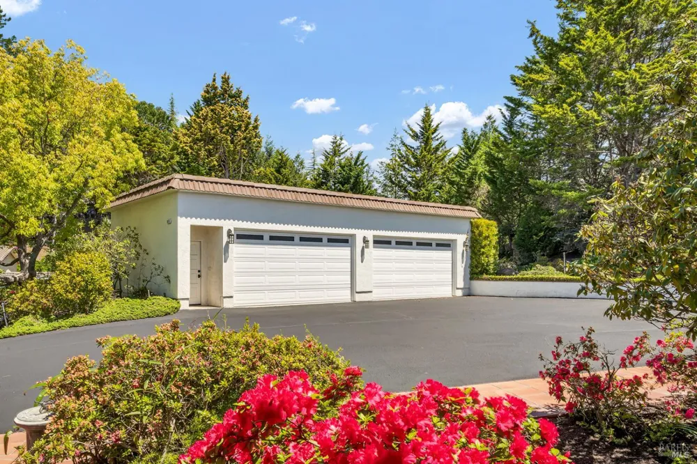 3975 Chanate Road Santa Rosa, CA 95404