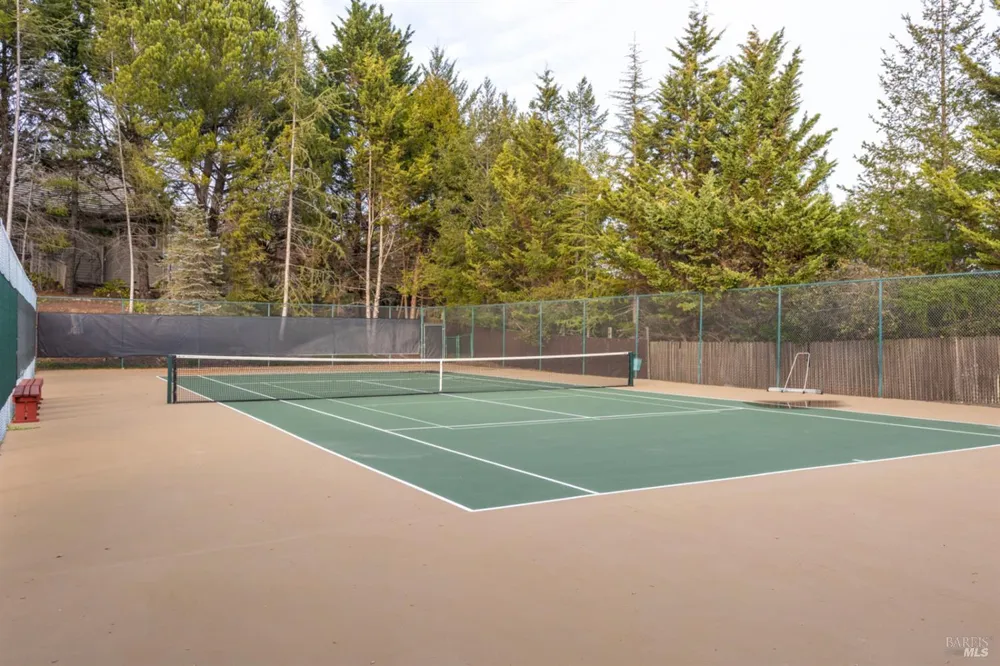3975 Chanate Road Santa Rosa, CA 95404