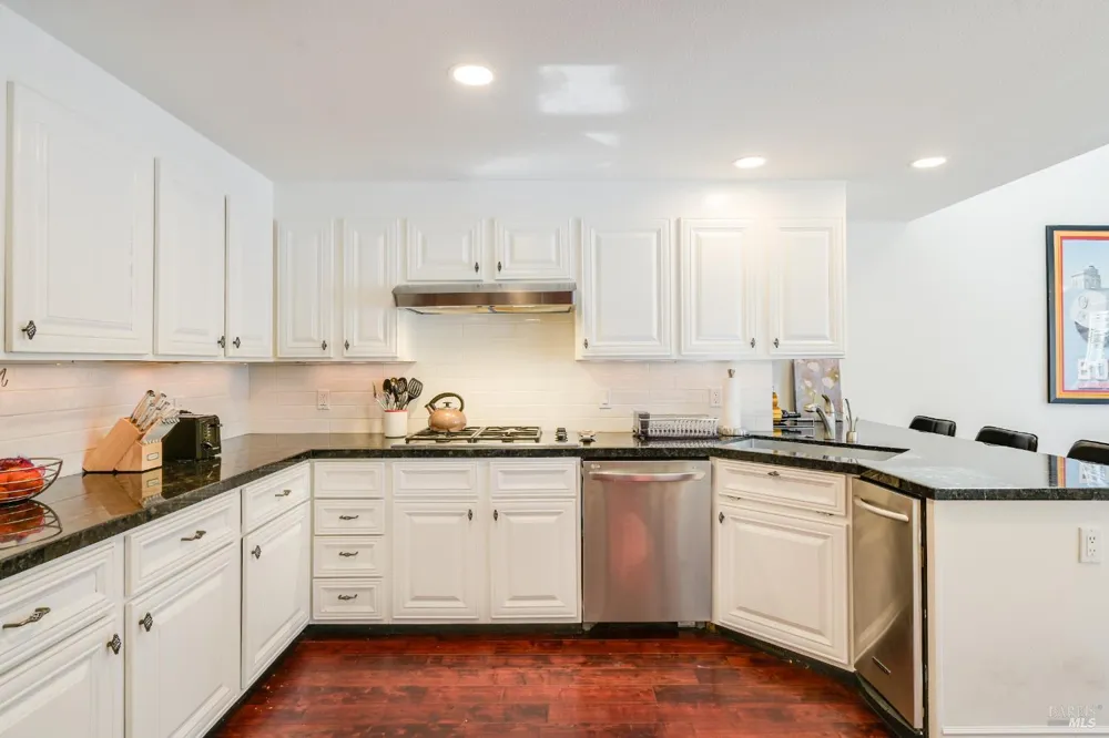 557 Biscayne Drive San Rafael, CA 94901