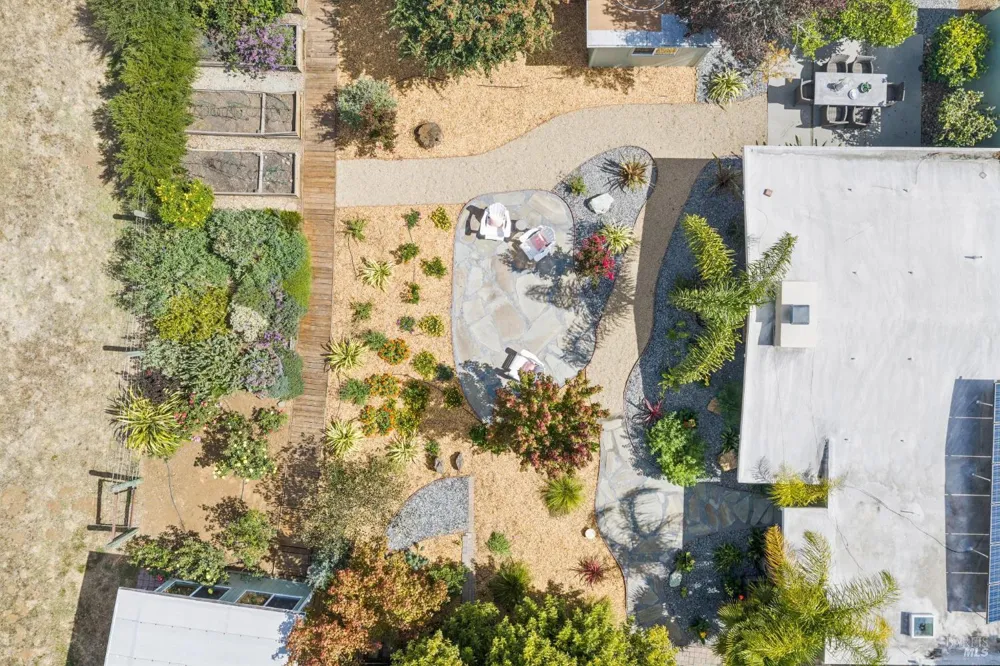 964 Del Ganado Road San Rafael, CA 94903