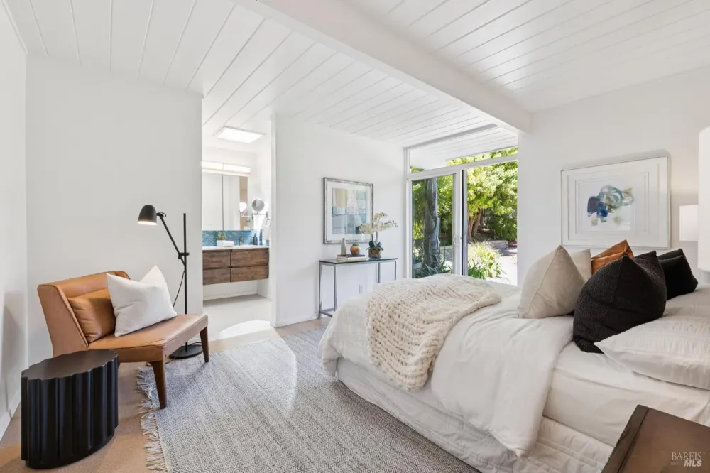 964 Del Ganado Road San Rafael, CA 94903