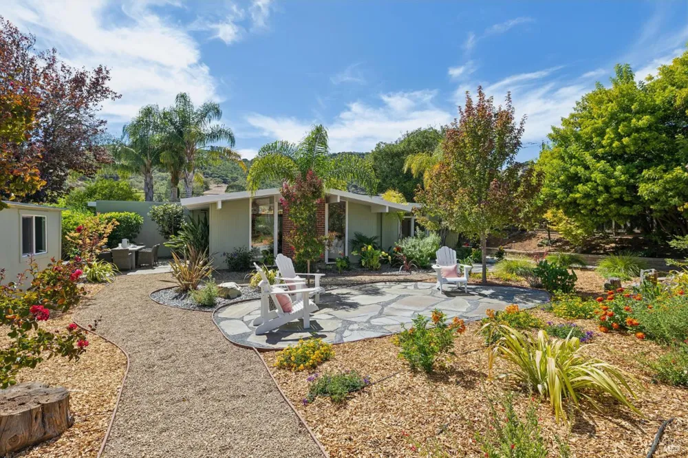 964 Del Ganado Road San Rafael, CA 94903