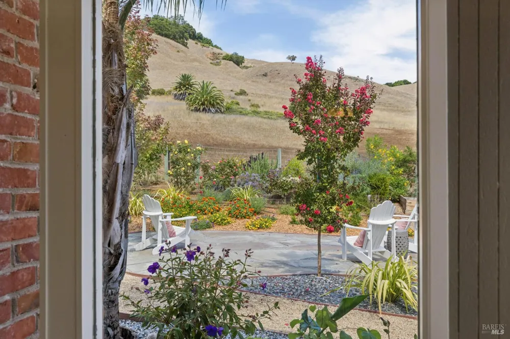 964 Del Ganado Road San Rafael, CA 94903