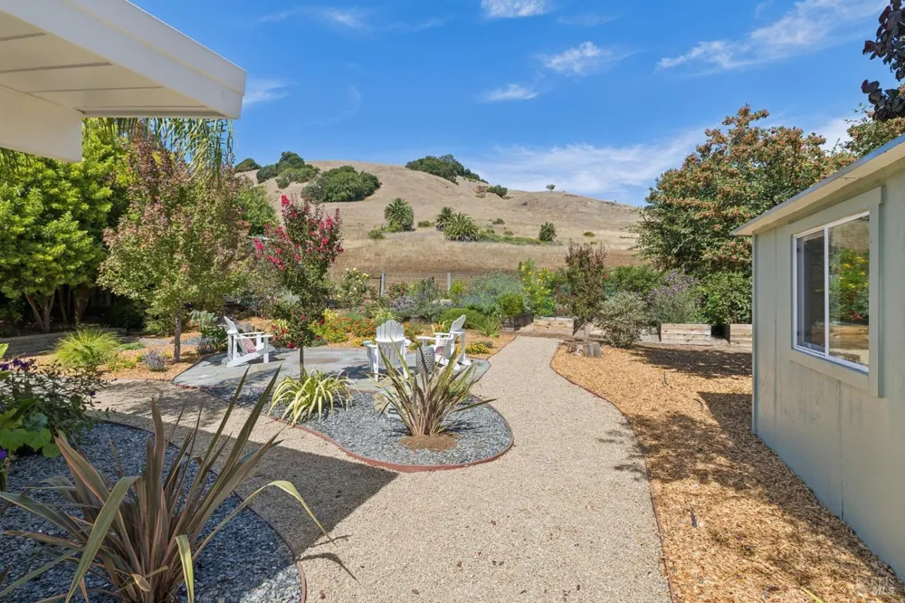 964 Del Ganado Road San Rafael, CA 94903