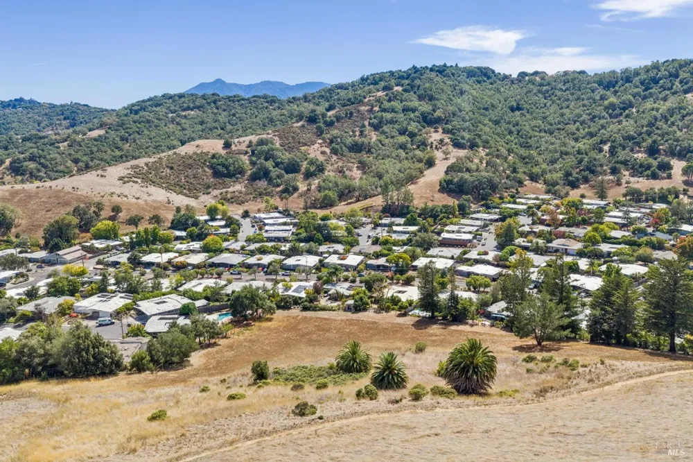 964 Del Ganado Road San Rafael, CA 94903