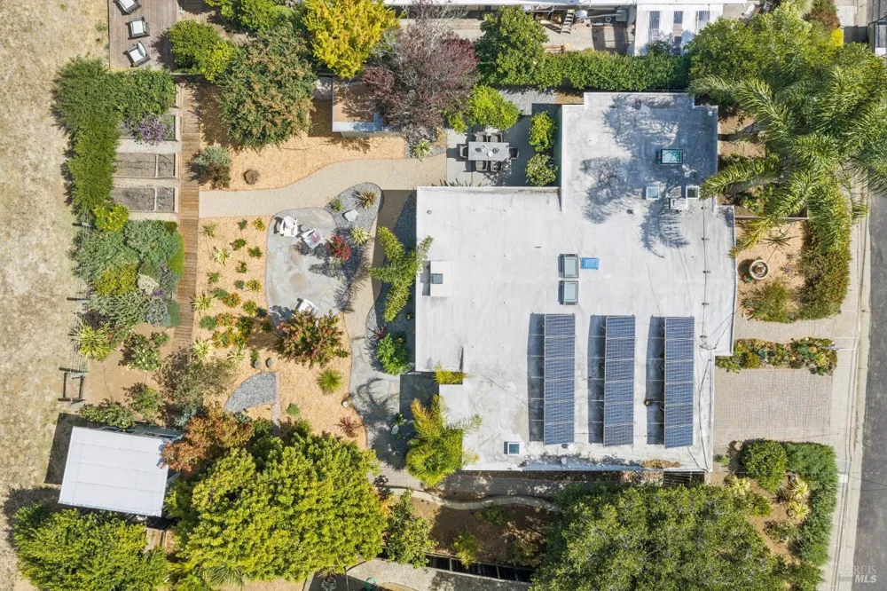 964 Del Ganado Road San Rafael, CA 94903