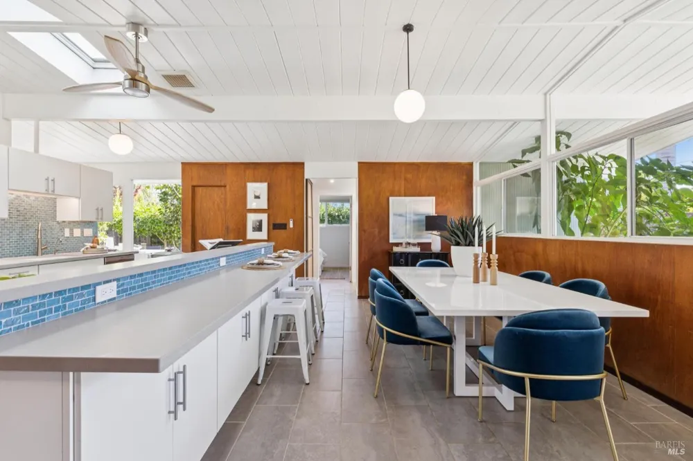 964 Del Ganado Road San Rafael, CA 94903