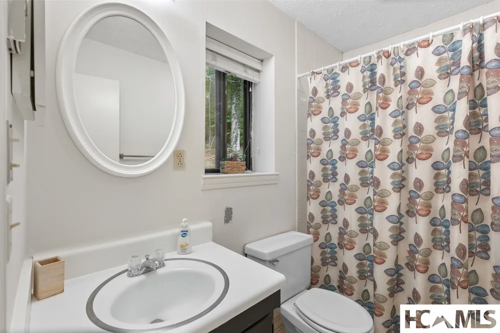 96 Dogwood Knob #24-2C Sapphire, NC 28774
